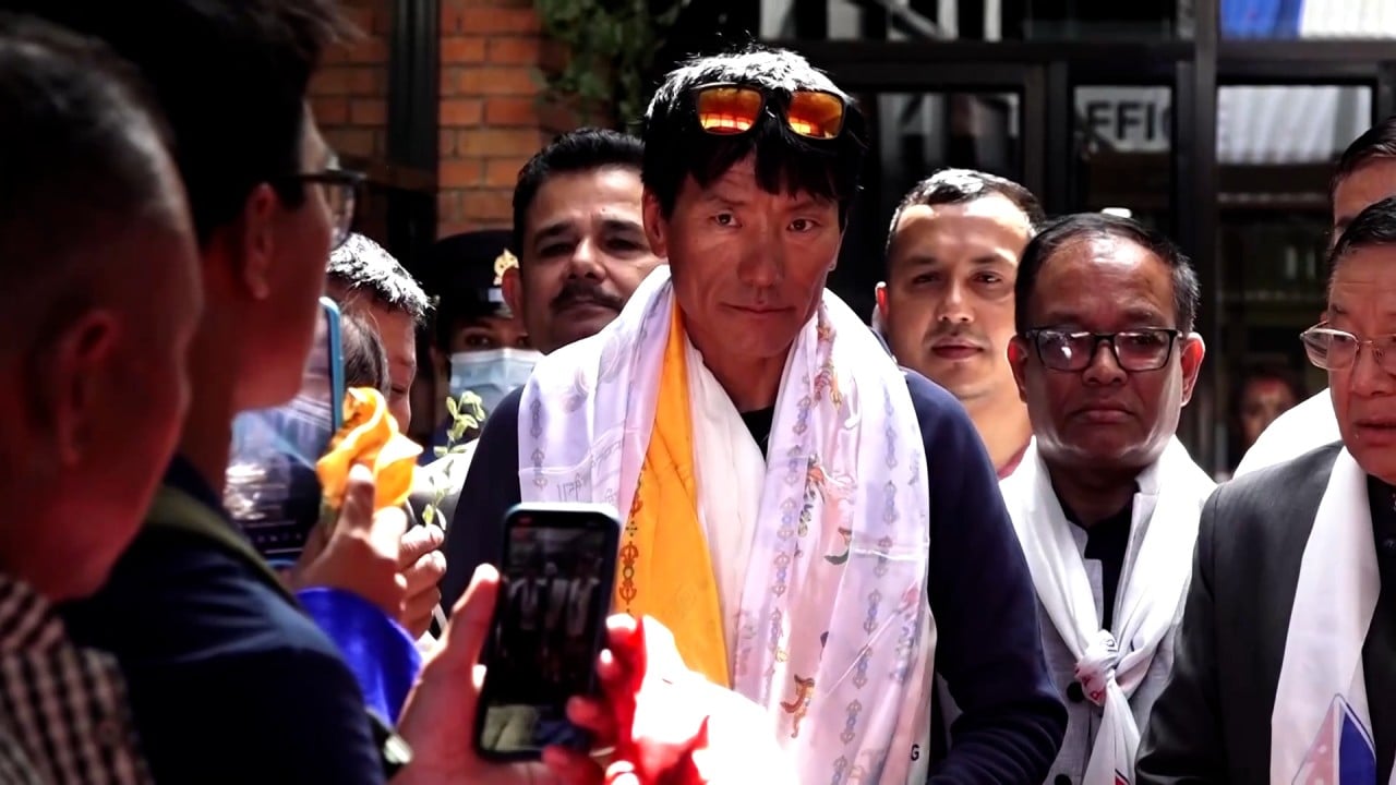 First climber ever to summit the ‘eight thousanders’ twice